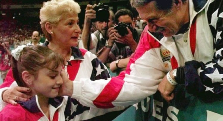 Muere Bela Karolyi, polémico entrenador de Nadia Comaneci y múltiples campeonas de gimnasia