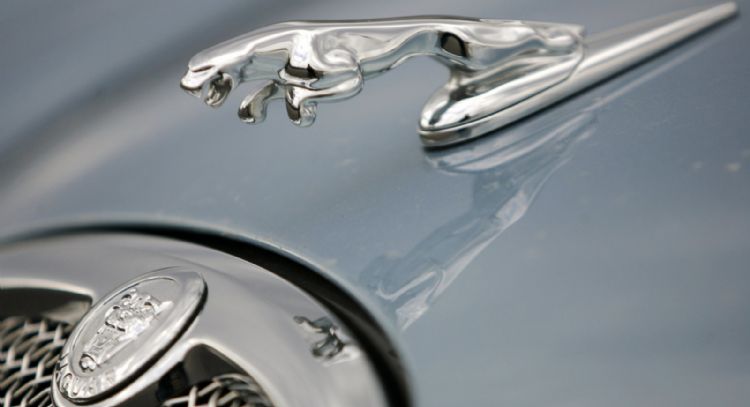 El nuevo logo de Jaguar causa revuelo en redes sociales (Video)