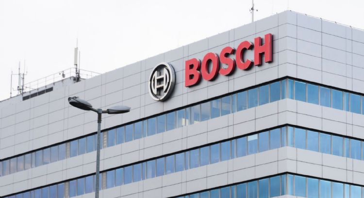 Bosch recortará 5 mil 500 empleos ante problemas de la industria automotriz