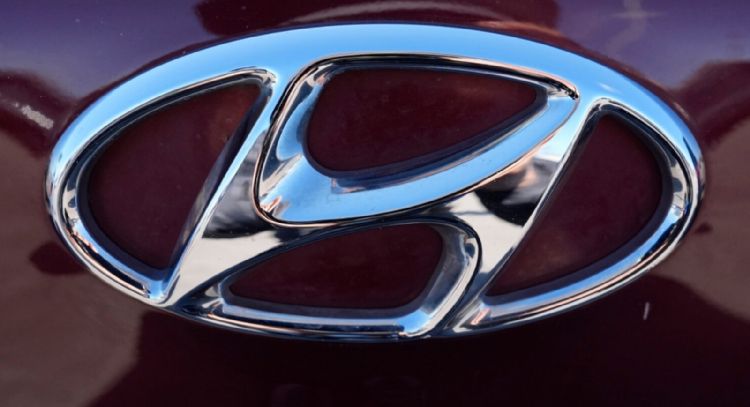 Hyundai retira más de 226 mil autos y SUVs para reparar cámaras traseras defectuosas