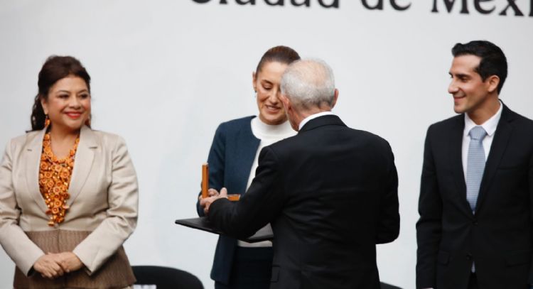 Rommel Pacheco asegura que “ya no habrá conflictos”, pero pide a deportistas renunciar a pagos