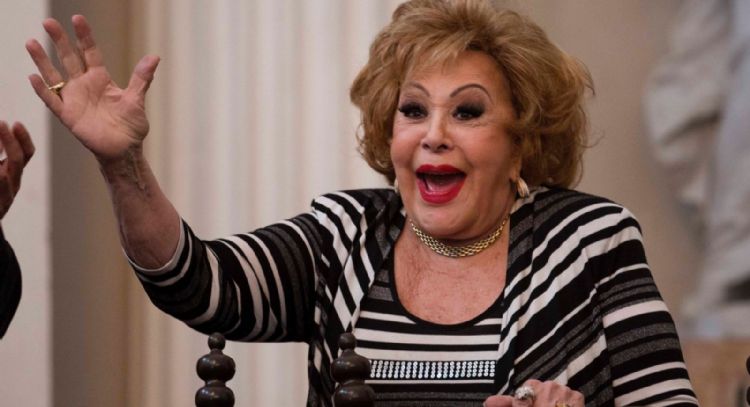 Familiares, amigos y colegas expresaron su conmoción y tristeza por la muerte de Silvia Pinal