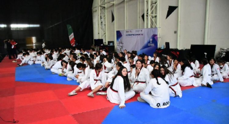 Raymundo González impide la participación de grupo de taekwondo en torneo de Puebla