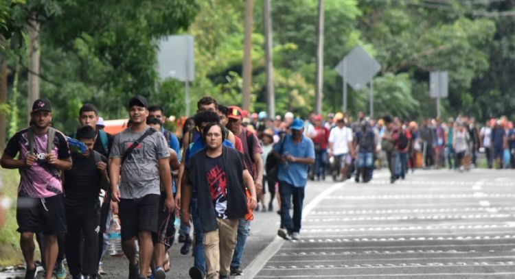 Segunda caravana de migrantes sale de Tapachula rumbo a Estados Unidos