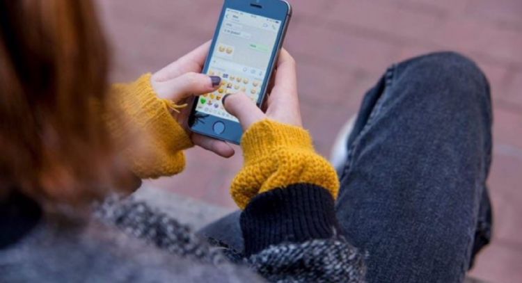 Más de la mitad de adolescentes reconoce haber usado Internet para sentirse mejor, según un estudio