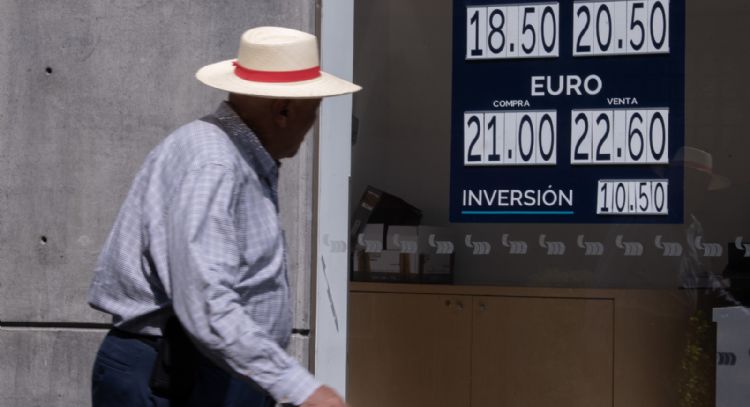 Peso mexicano recupera terreno por cuarta semana consecutiva; cierra en 20.1281