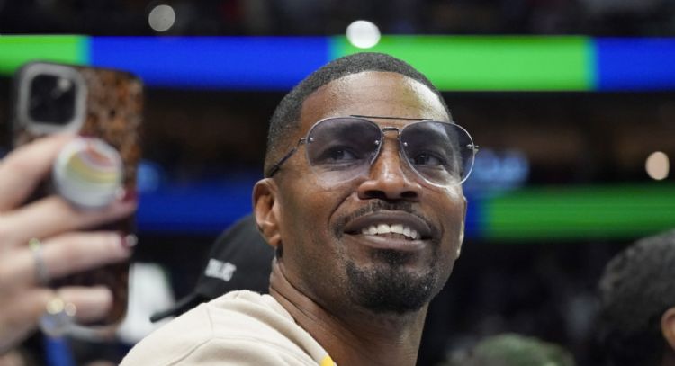Hieren al actor Jamie Foxx tras arrojarle un vaso durante un altercado