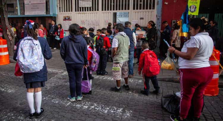 Buscan ampliar “Vive saludable, Vive feliz” a secundarias y preparatorias públicas del SEN