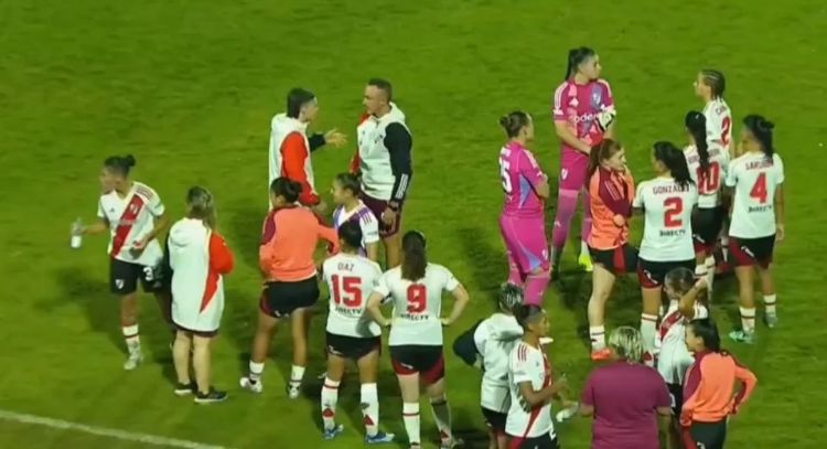 Juez brasileño ordena liberación de futbolistas argentinas de River Plate acusadas de racismo