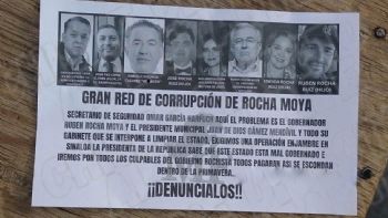 “Llueven” narcomensajes en Culiacán con imagen de Rubén Rocha; exigen operación enjambre