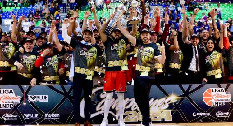 Los Diablos Rojos del México son campeones en su torneo debut en la LNBP