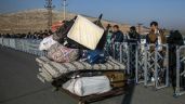 Cientos de sirios hacen fila en la frontera turca con la esperanza de volver a casa