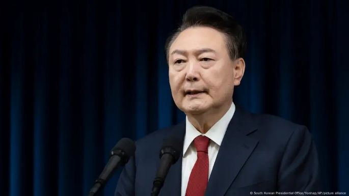 Corea del Sur prohíbe salir del país al presidente Yoon, investigado tras declarar la ley marcial