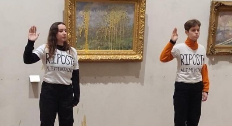 Activistas lanzan sopa a un cuadro de Monet en un museo en Francia (Video)