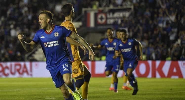 Cruz Azul golea a San Luis, América retoma el vuelo y Monterrey derrota a Pachuca