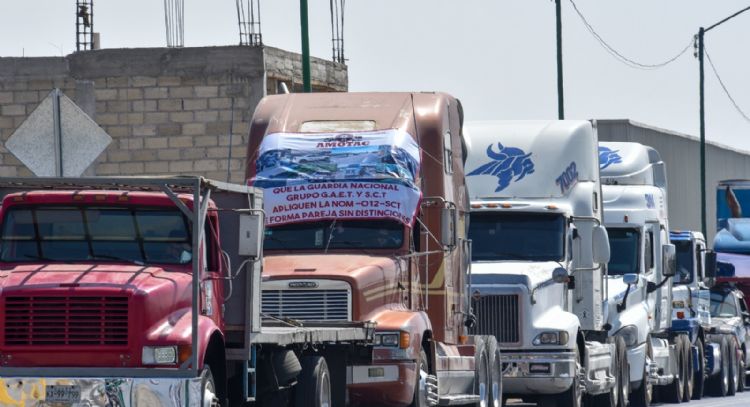 Transportistas alistan megamarcha para este miércoles
