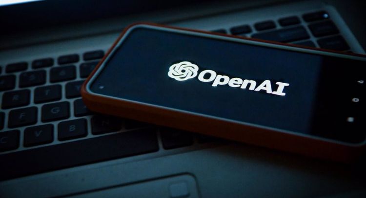 OpenAI desarrolla un nuevo buscador impulsado por IA y Bing para competir con Google