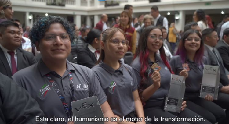 El Humanismo es el motor de la Transformación.