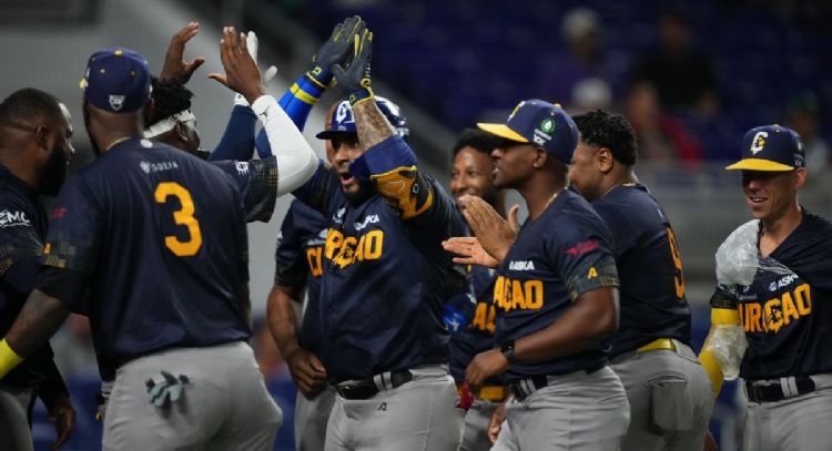 México pierde su primer partido en la Serie del Caribe 2024