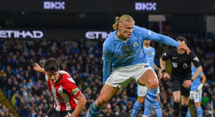 Haaland y Álvarez salen al rescate de Manchester City en victoria ante Brentford