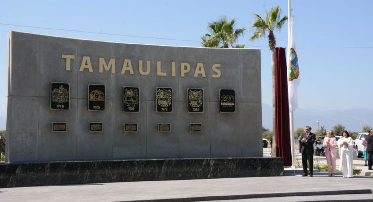 Devela gobernador muro del Bicentenario de Tamaulipas