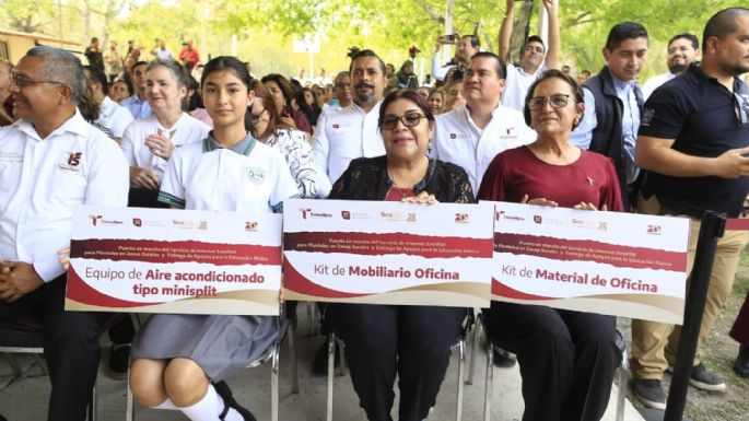 Américo pone en marcha internet satelital para escuelas de zonas rurales