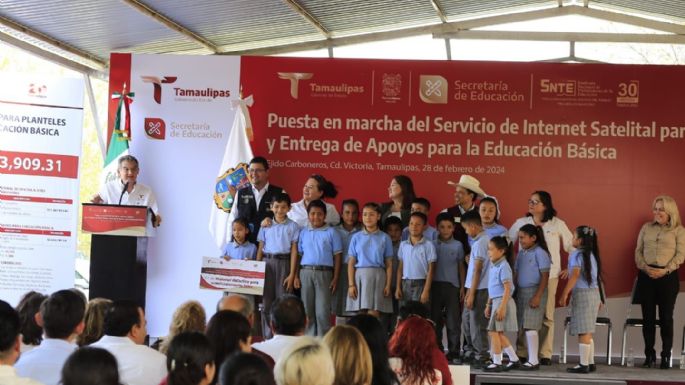 Américo pone en marcha internet satelital para escuelas de zonas rurales