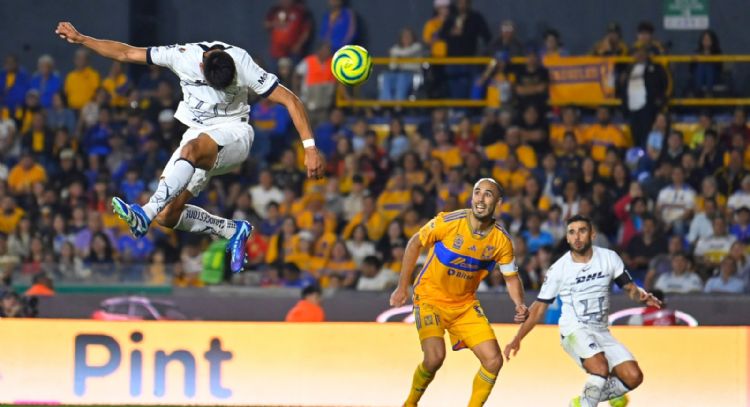 Pumas arranca con las uñas el empate 2-2 en la cancha de Tigres (Videos)