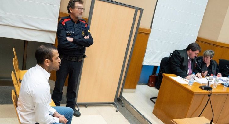 Juicio a Alves: Policías declaran que encontraron a la víctima “en shock” y sin querer denunciar