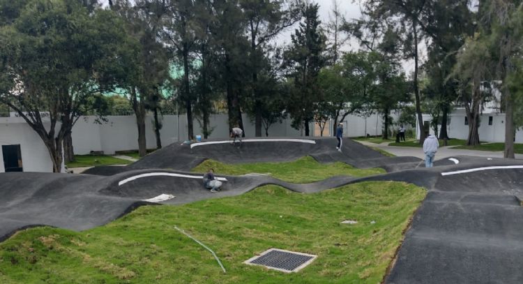 Con pista fantasma, la Conade de Ana Guevara estafa al SAT