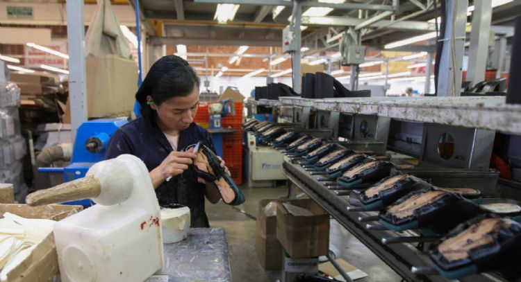 México supera a China como la principal fuente de las importaciones de EU