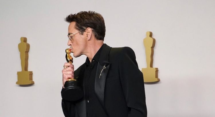 Estas fueron las emotivas palabras de Robert Downey Jr. al ganar su primer Oscar (Video)