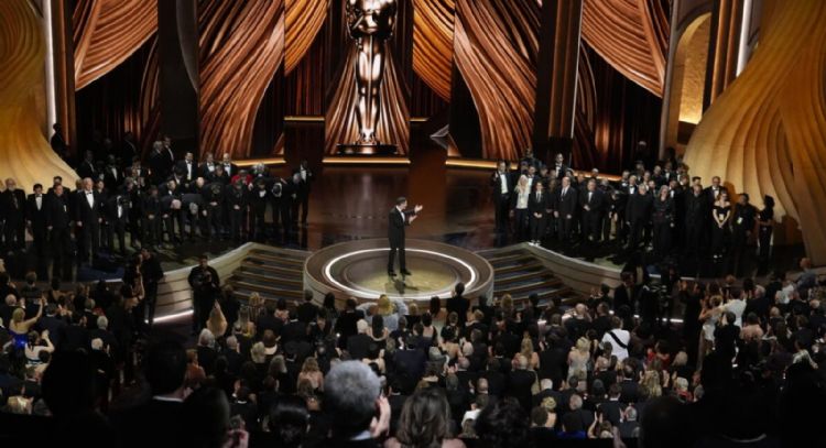 Huelgas de Hollywood llegan hasta los Oscar y presagian conflictos