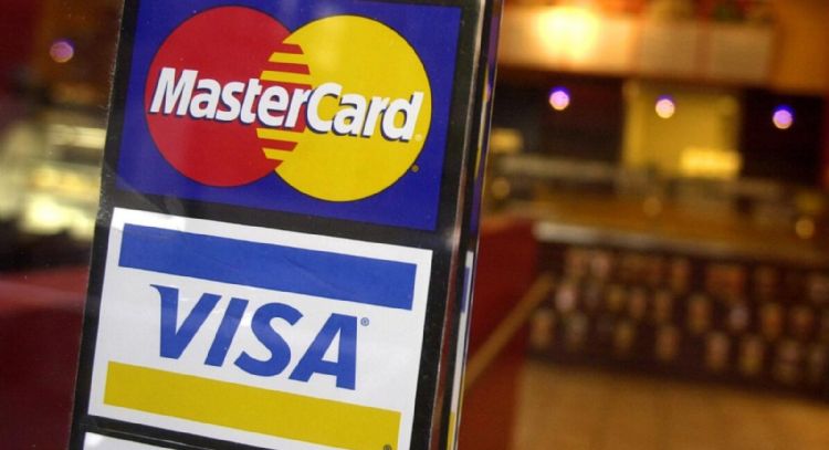 Visa y Mastercard llegan a un acuerdo en tema de comisiones