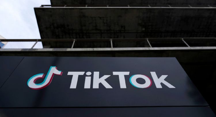 Comisión de Comercio de EU investiga a TikTok y podría llevarlo a juicio