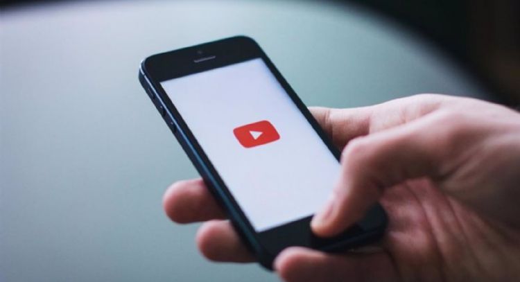 YouTube Music ya permite buscar canciones tarareando