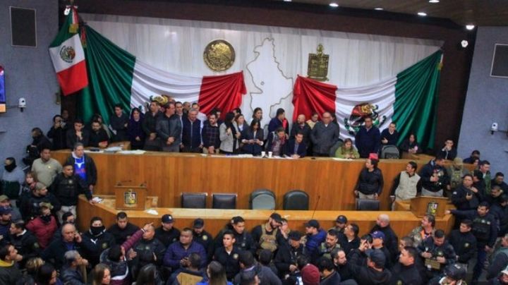 Son vinculados a proceso 14 simpatizantes de MC por vandalizar congreso de NL