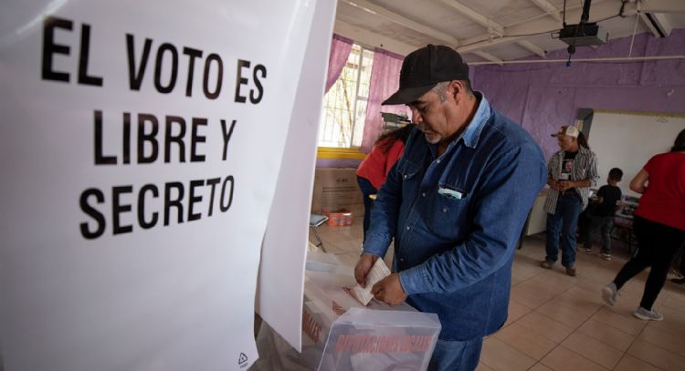 Por una democracia con demócratas