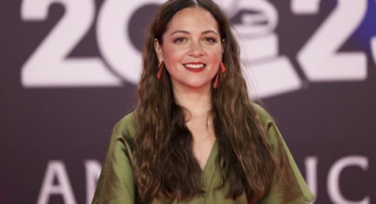 Natalia Lafourcade mira hacia el pasado y el futuro a sus 40 años