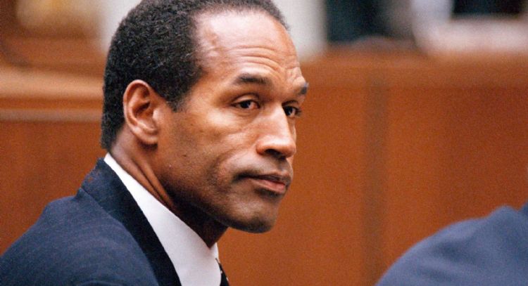 O. J. Simpson fue cremado; no se planea un funeral público