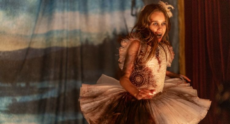 "Abigail": una película de atracos se convierte en un asunto monstruoso