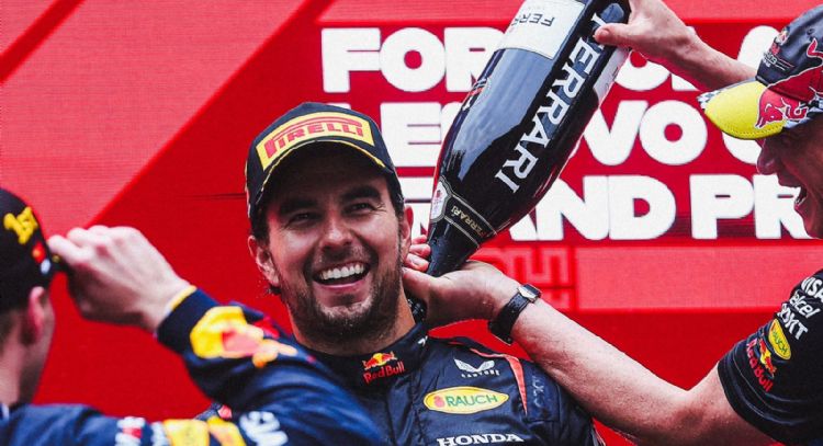 "Checo" Pérez es tercer lugar en el GP de China