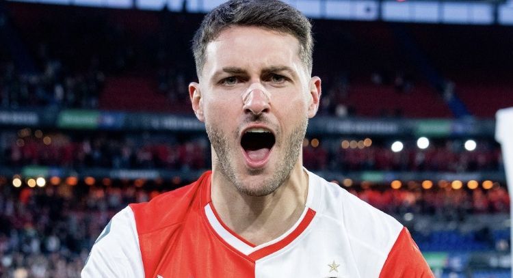 Tras más de dos meses fuera por una lesión, regresó a las canchas Santiago Giménez