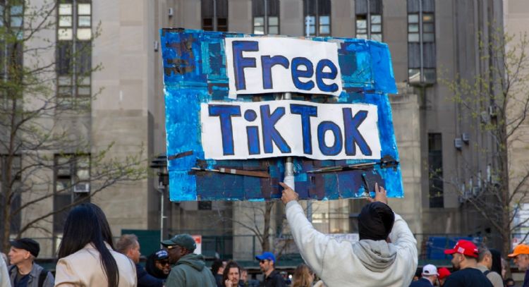 UE exige más información sobre nueva app TikTok Lite