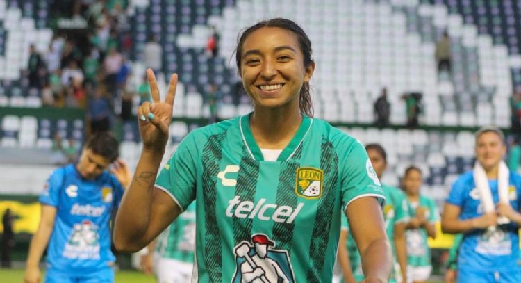 León ofrece llevar al IMSS a su jugadora lesionada Ana Campa