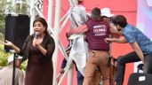 Escoltas de Clara Brugada arremeten contra manifestante, reporteros y fotógrafos (Video)