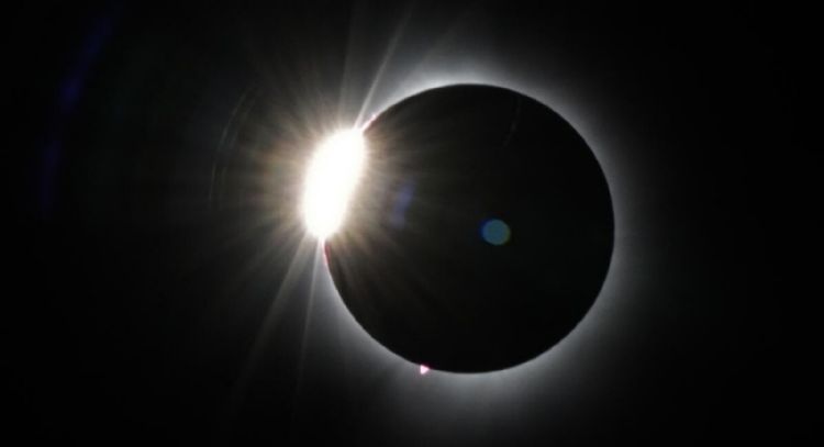 ¿No se cansa de ver el eclipse solar o se lo taparon las nubes? Aquí tiene los próximos