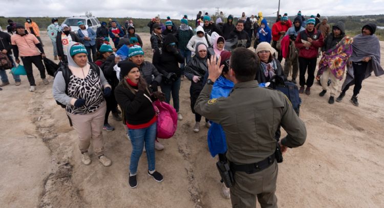 Candidaturas presidenciales, sin comprender la nueva migración mexicana