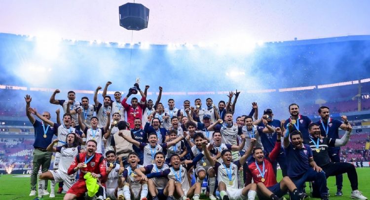 Atlante: Un rey sin corona