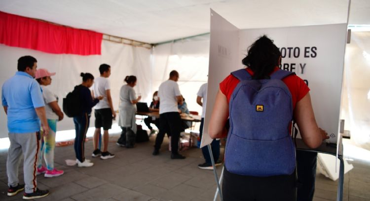De plegados y desplegados